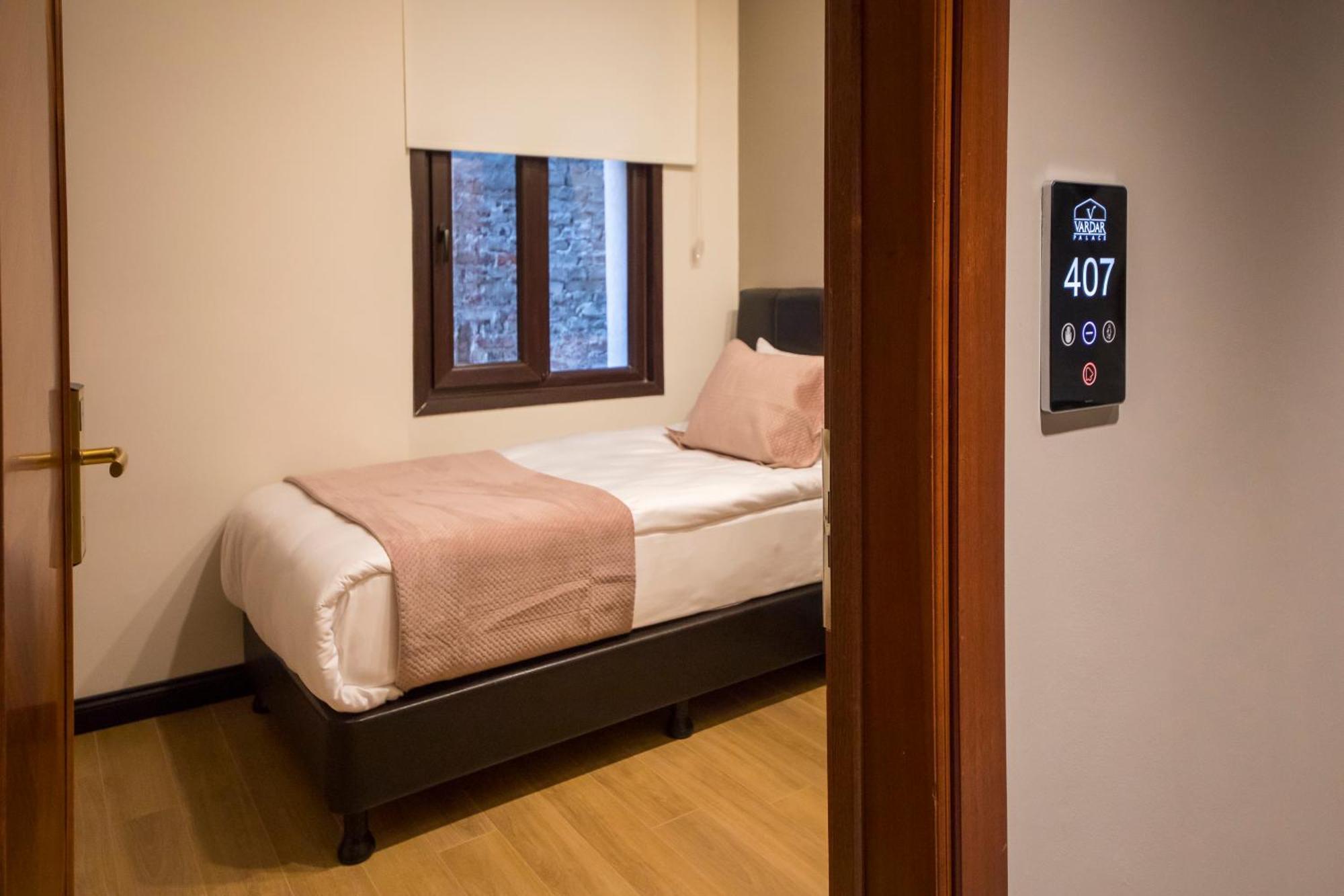 Vardar Palace Hotel - Special Category Istanbul Eksteriør billede