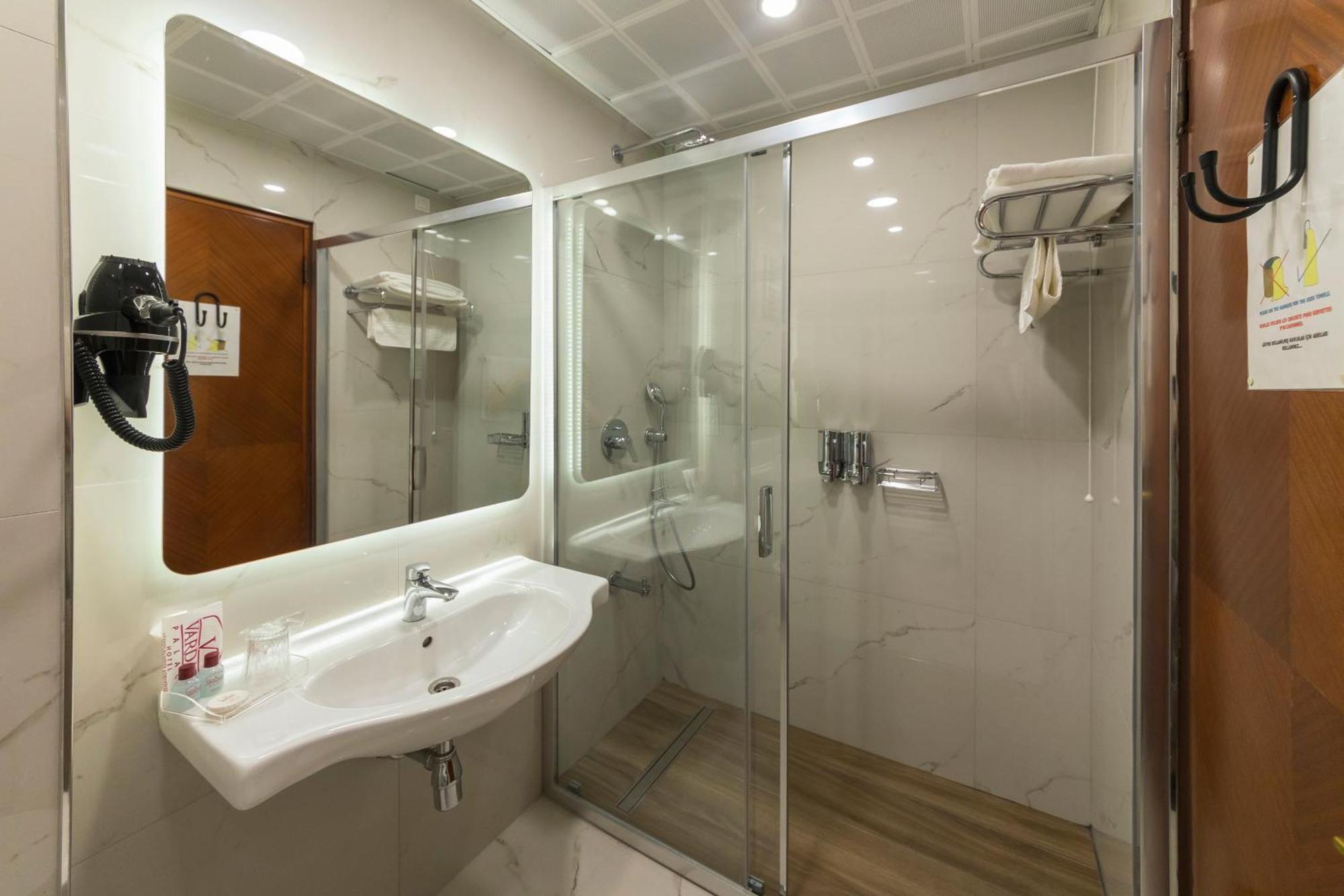 Vardar Palace Hotel - Special Category Istanbul Eksteriør billede
