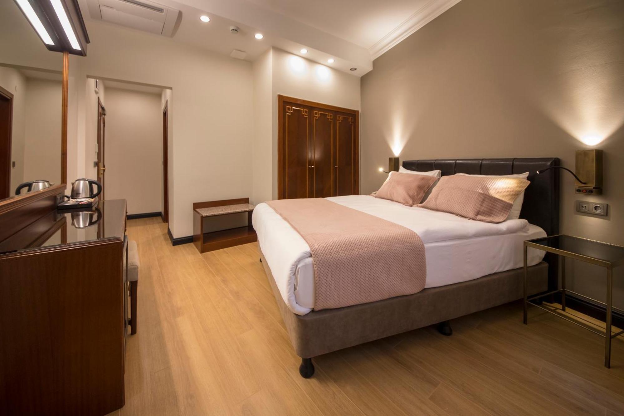 Vardar Palace Hotel - Special Category Istanbul Eksteriør billede